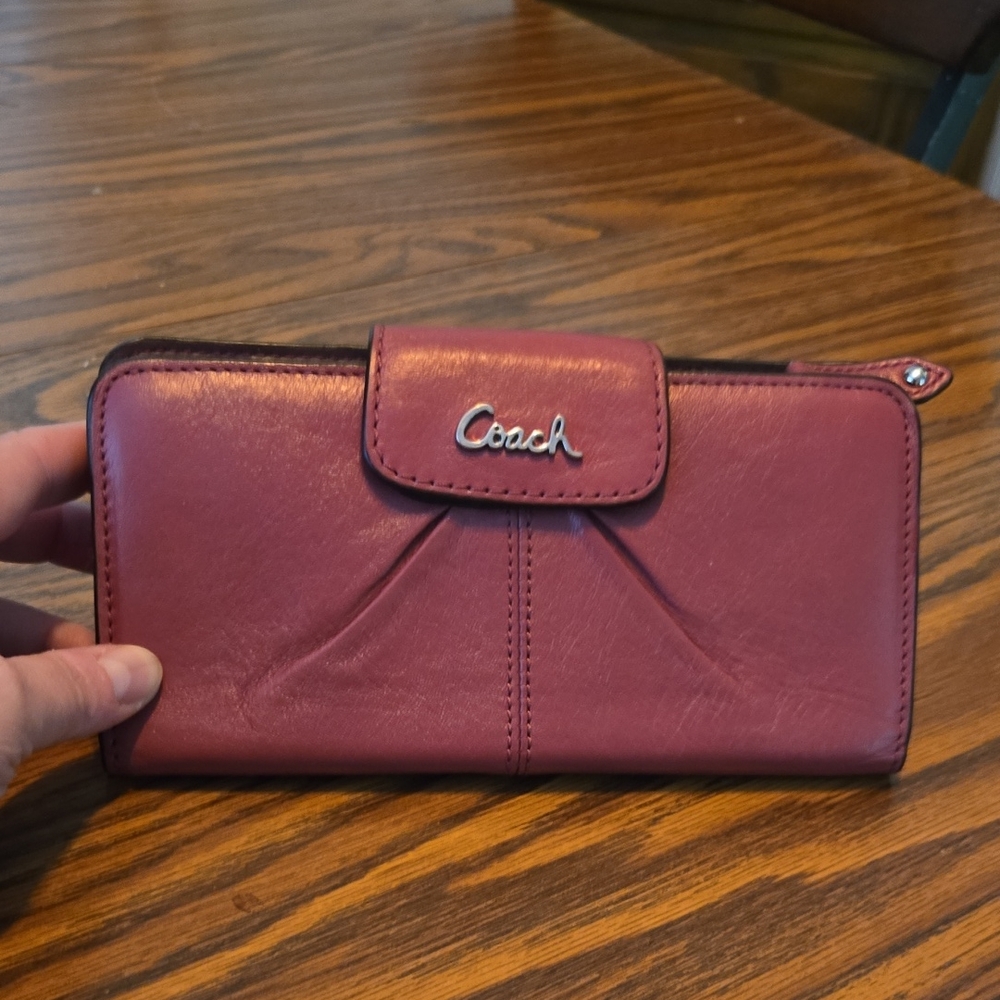 Coach Women's Burgundy Wallet